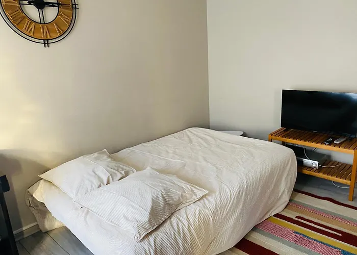 Close To Chu 克莱蒙费朗